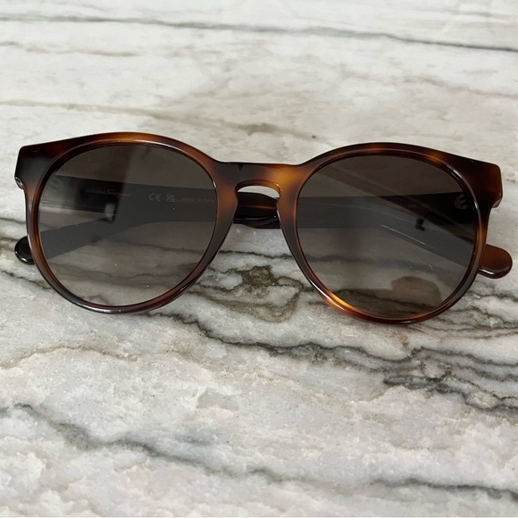 Salvatore Ferragamo Accessories - Salvatore Ferragamo SF1068S Sunglasses - Tortoise Brown + Case